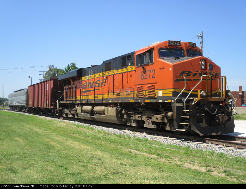 BNSF 6272